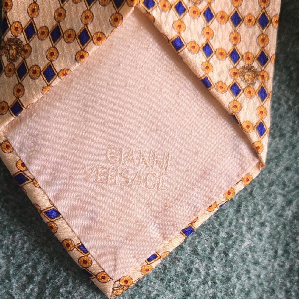 Versace Geometric Patterned Tie Great Condition - image 2